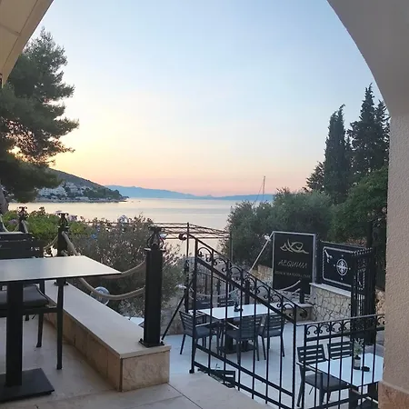 فندق Restaurant Aequum Seafood House تروغير